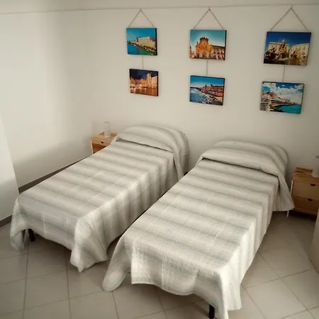 Cadorna Lägenhet Syrakusa